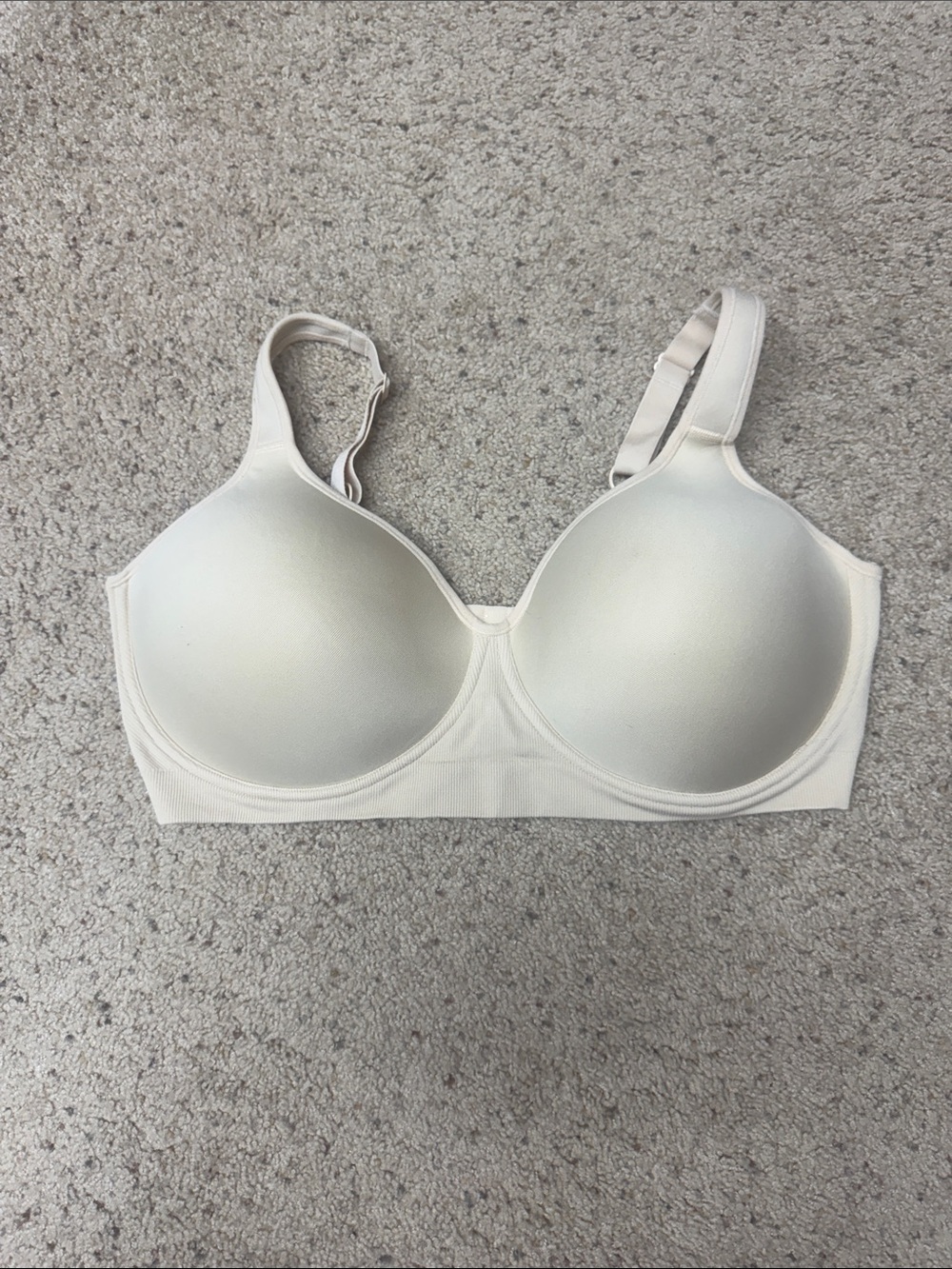 Shapermint Truekind Wireless Shaping Bra with adjustable straps. NEW